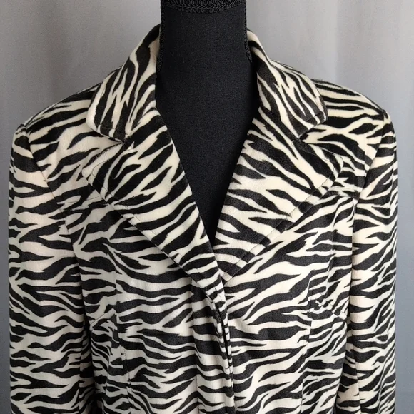 Mix It Black and Cream Animal Print Patterned Trench Coat New Large - Picture 5 of 12
